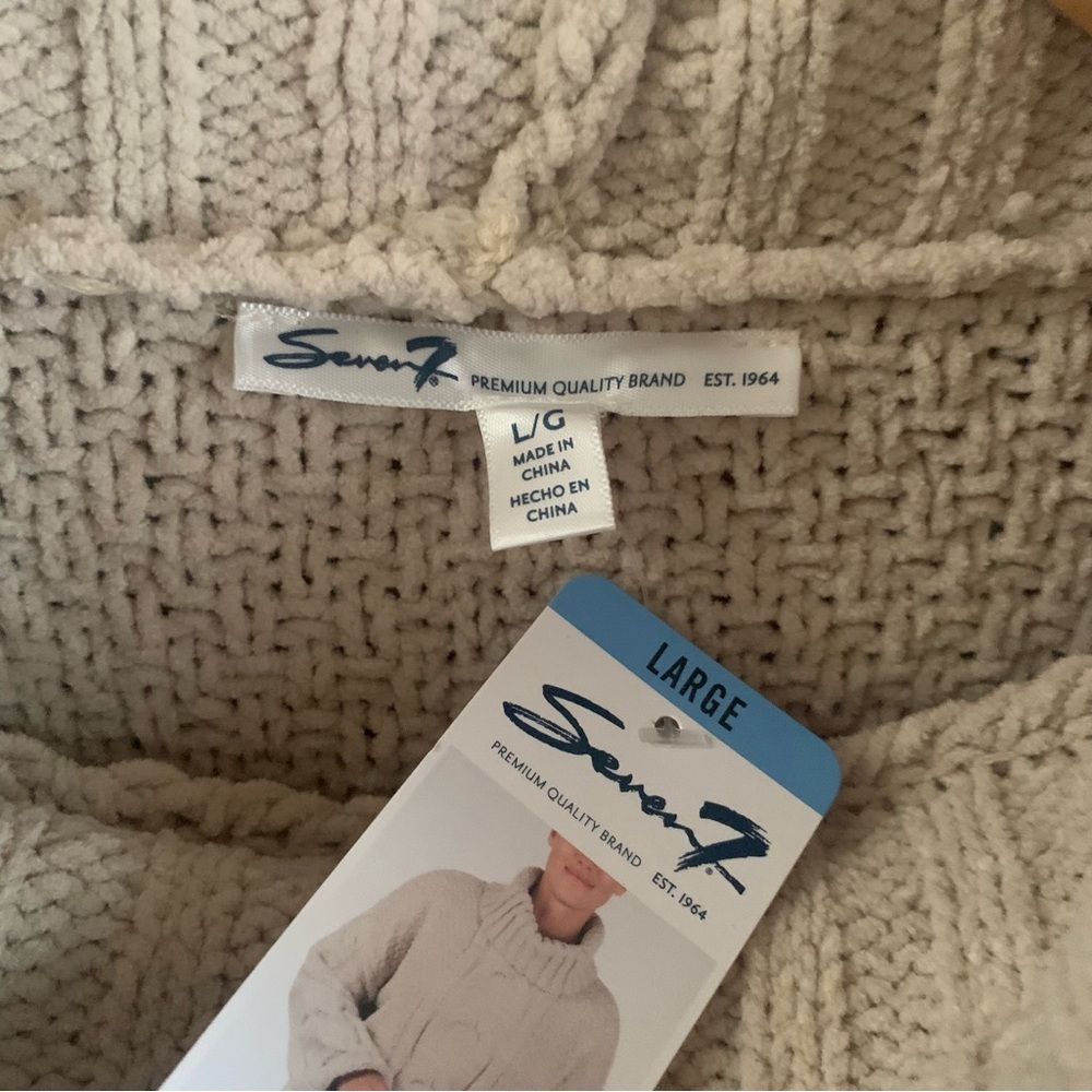 Cable Knit Ivory Cream Chenille Sweater - Picture 6 of 10